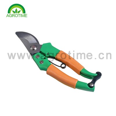 Horticultural scissors
